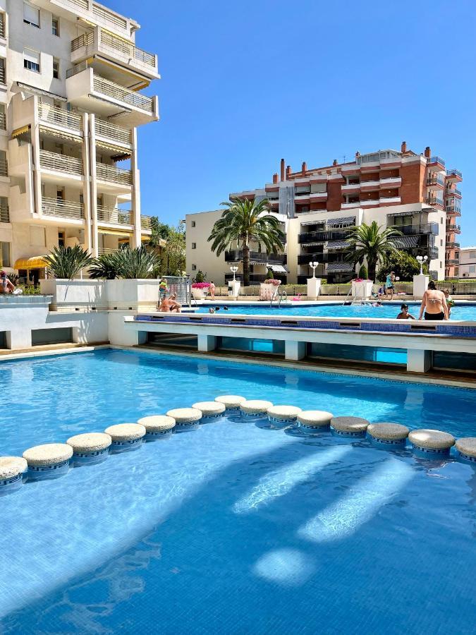 Apartbeach Novelty Climatizado Y Vistas Playa Salou Exterior foto