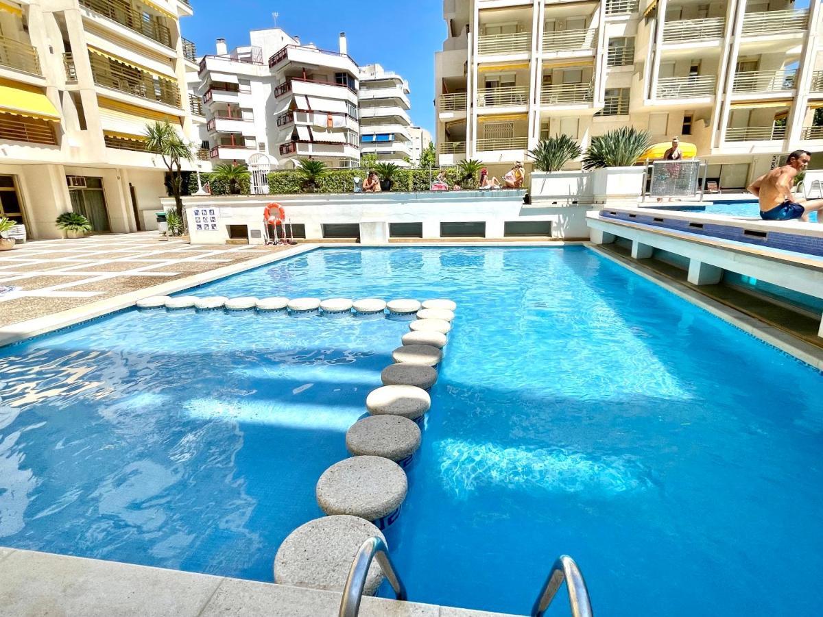 Apartbeach Novelty Climatizado Y Vistas Playa Salou Exterior foto